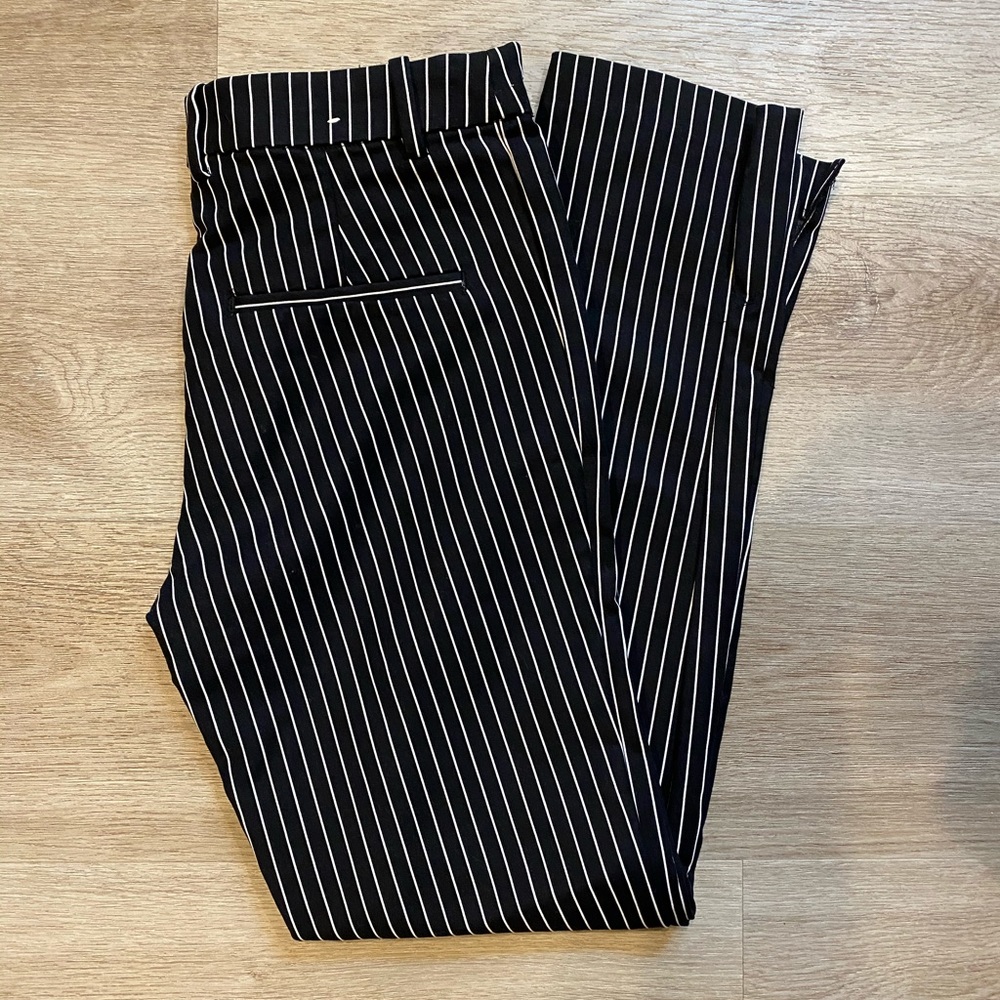 H&M size 6 black and white striped dress pant